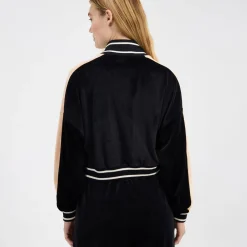 Ellesse Trainingsjacken Und Trainingsanzüge><noscript><img width=