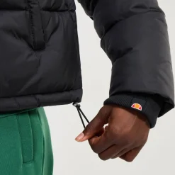 Ellesse Jacken Und Mäntel><noscript><img width=