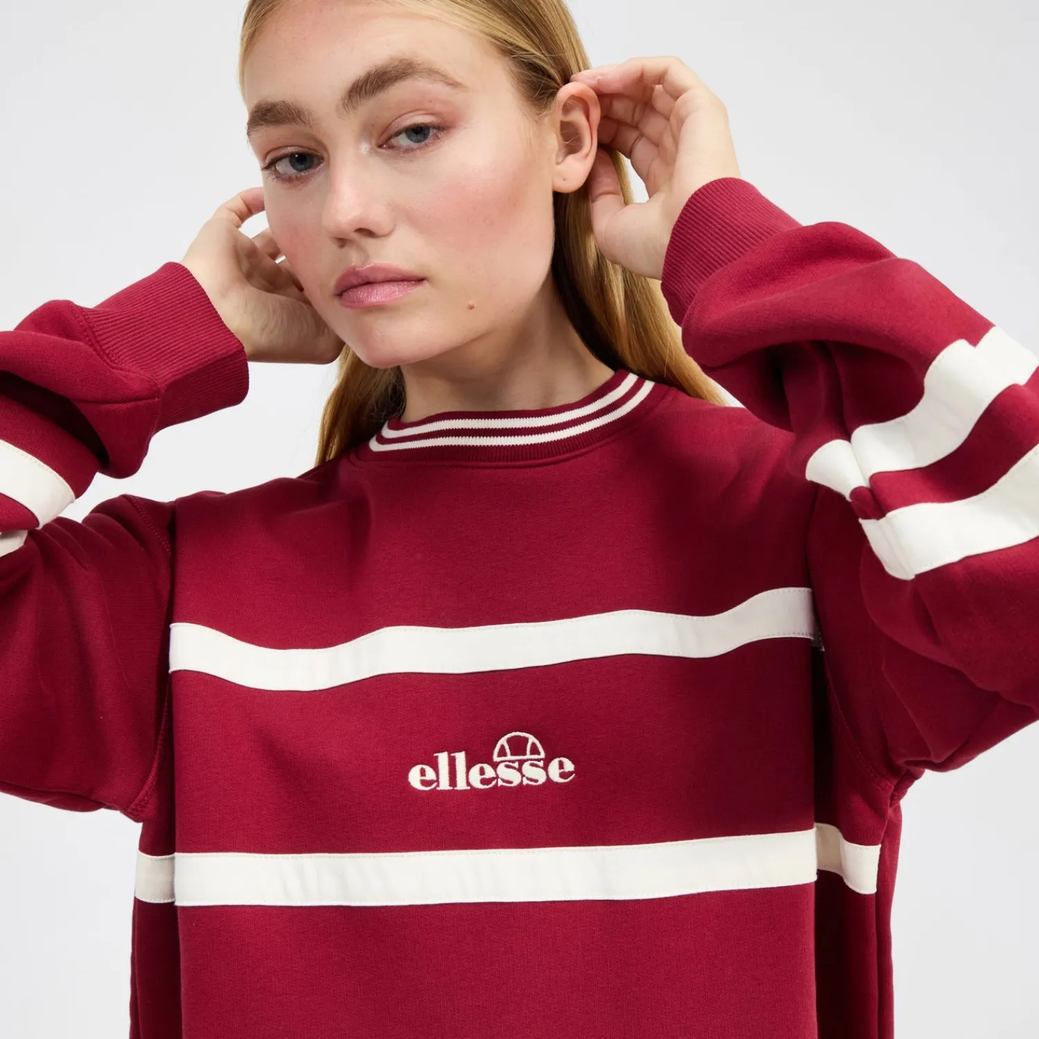 Ellesse Hoodies & Sweatshirts>Sweatshirt Marchi für Damen Burgunderrot/Cremeweiß