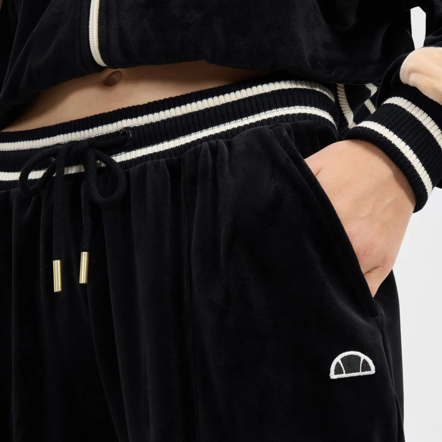 Ellesse Trainingsjacken Und Trainingsanzüge>Trainingshose Velvet für Damen Schwarz