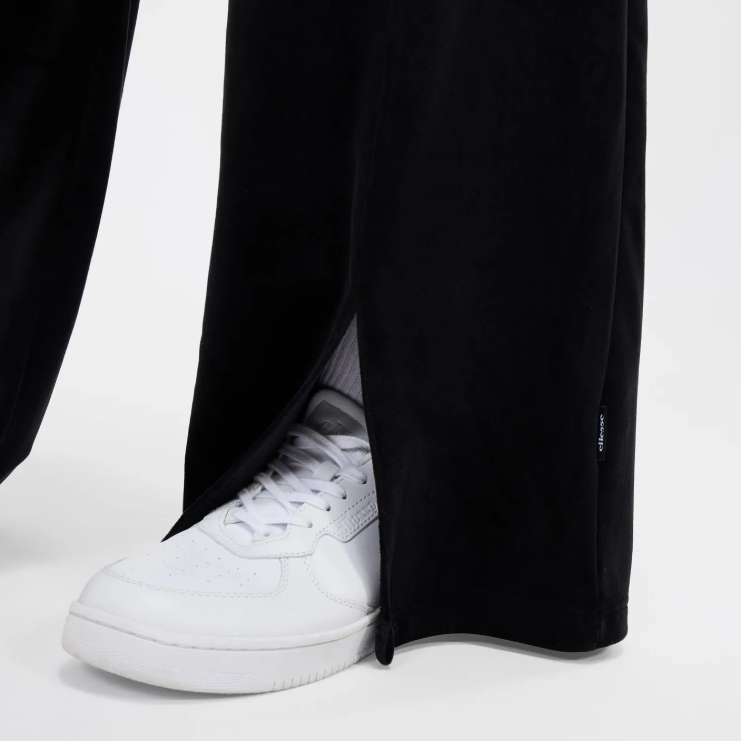 Ellesse Trainingsjacken Und Trainingsanzüge>Trainingshose Velvet für Damen Schwarz